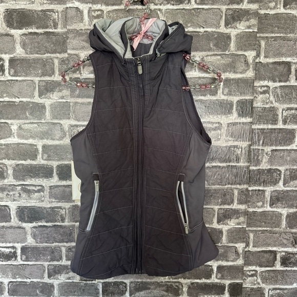 Lululemon Another Mile Vest gray purple puffer hooded - Picture 1 of 10